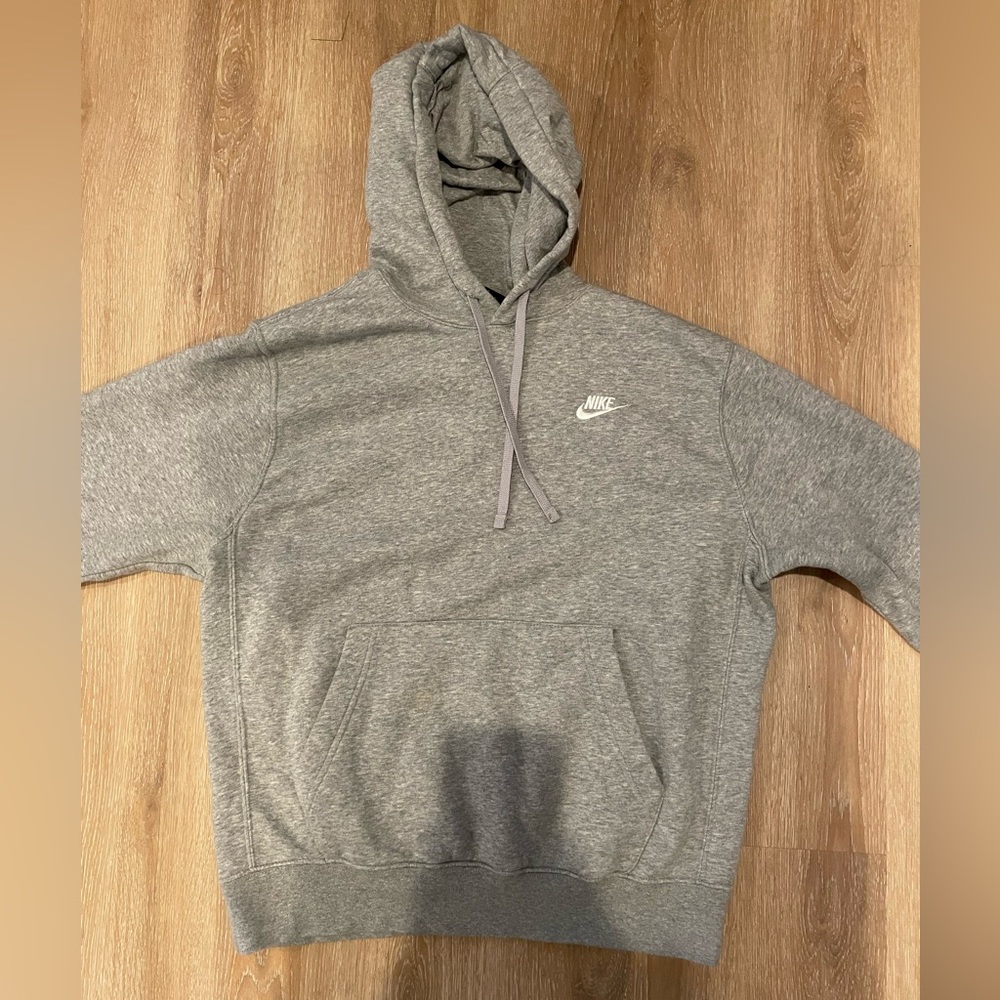 Nike sweatshirt